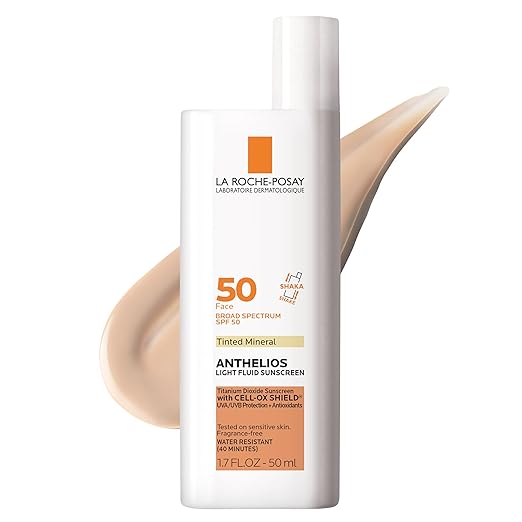 La Roche-Posay Anthelios Sunscreen SPF 40, Ultra-Light Fluid Broad Spectrum SPF 40, Face Sunscreen with Titanium Dioxide Mineral, Lightweight & Fast-Absorbing, Oil-Free, Matte Finish Sunscreen